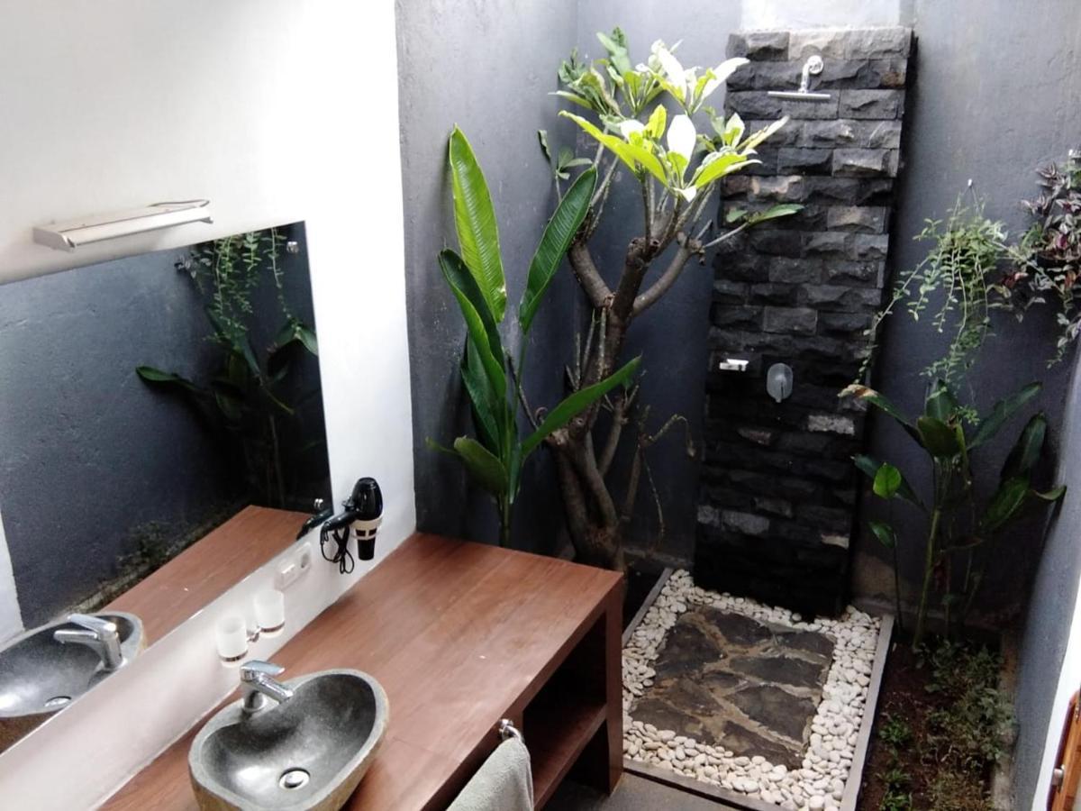 Villa Manayasa لوفينا المظهر الخارجي الصورة